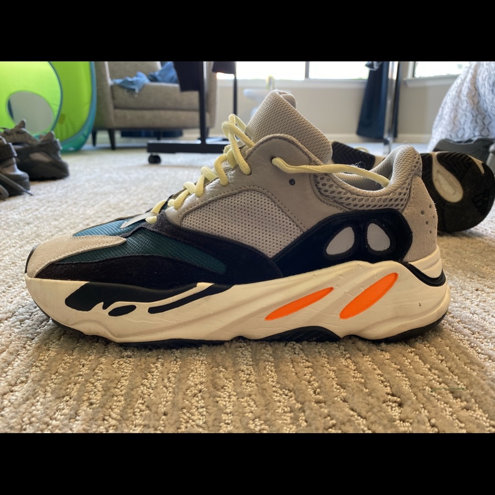 Yeezy Boost 700 Wave Runner
